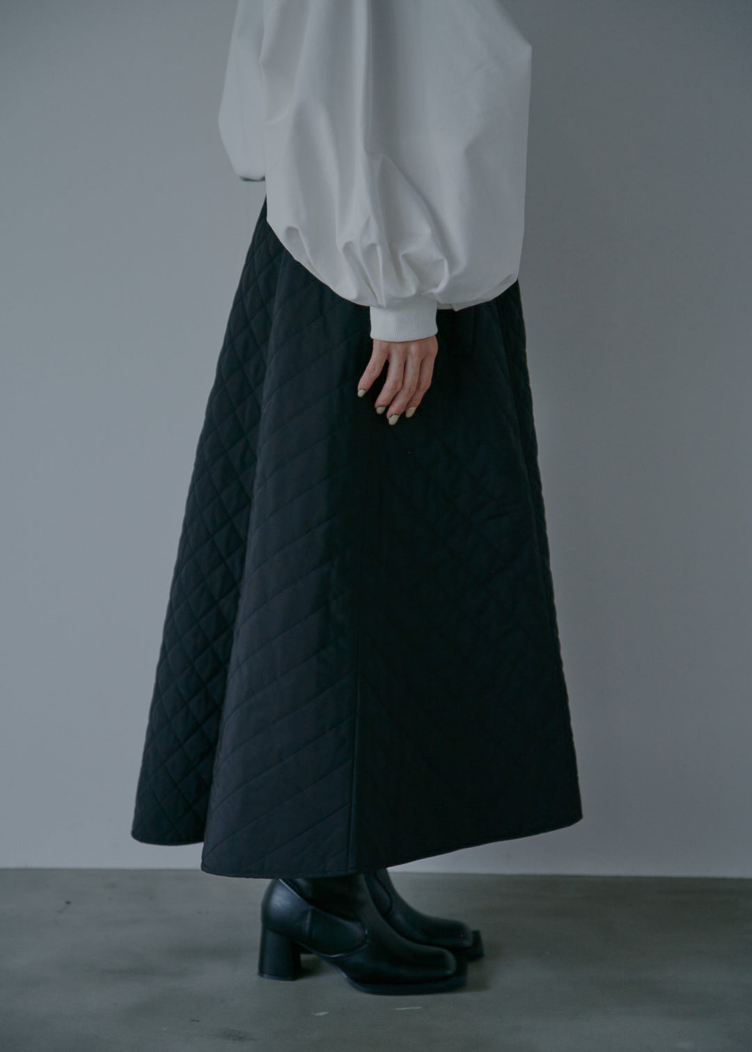 バックロングキルティングスカート