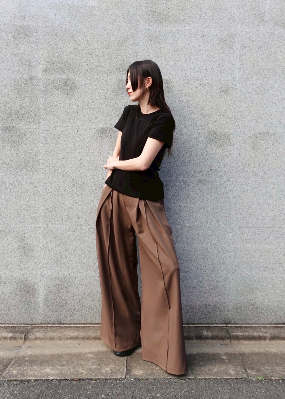 ダブルタックワイドパンツ