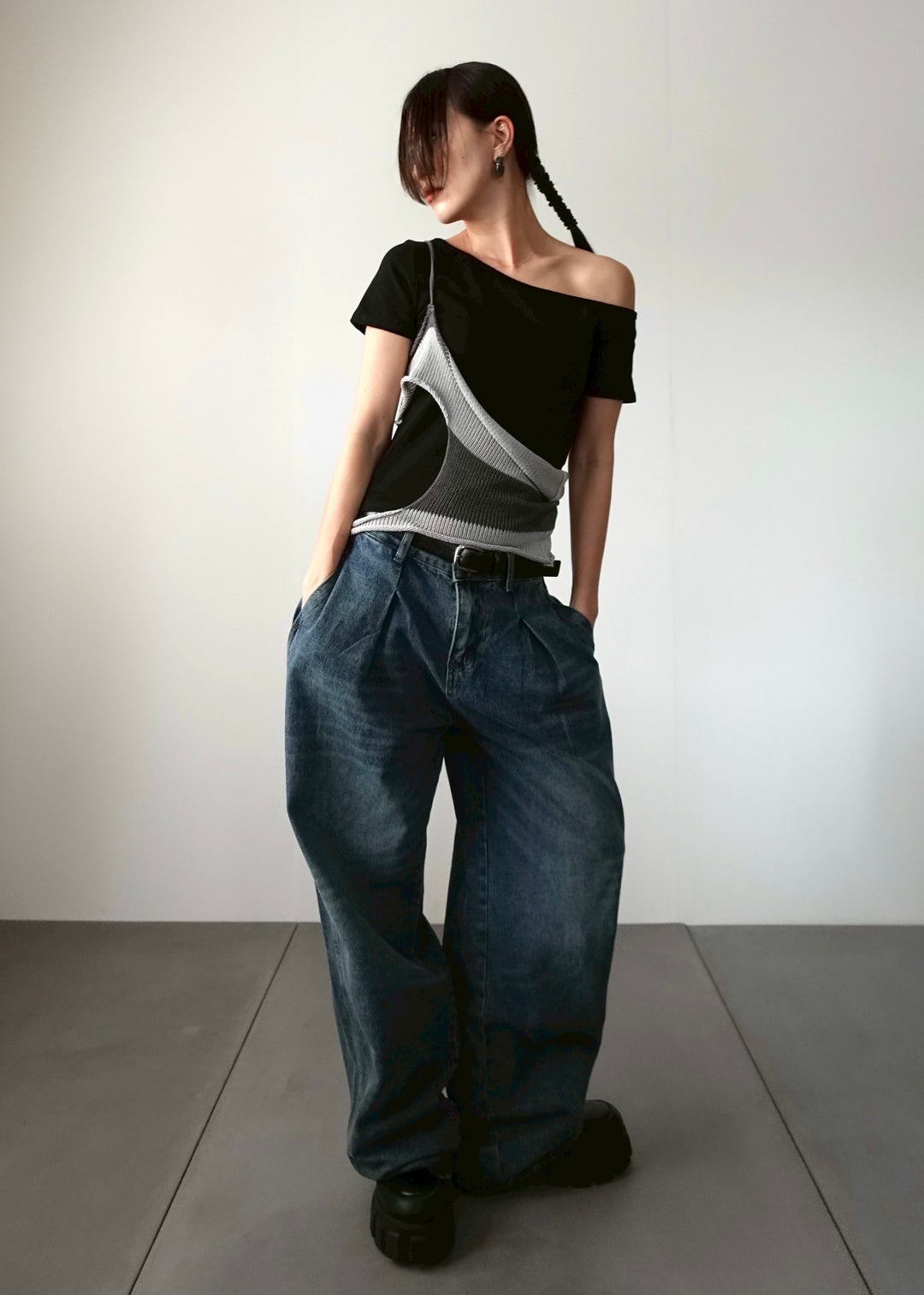 コクーンワイドデニムパンツ