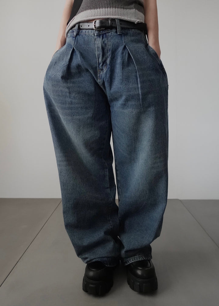 コクーンワイドデニムパンツ