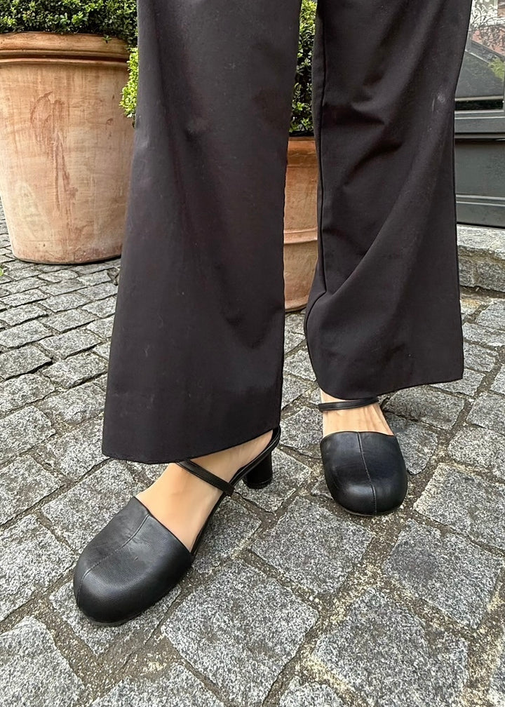 ラウンドトゥストライプサンダル
