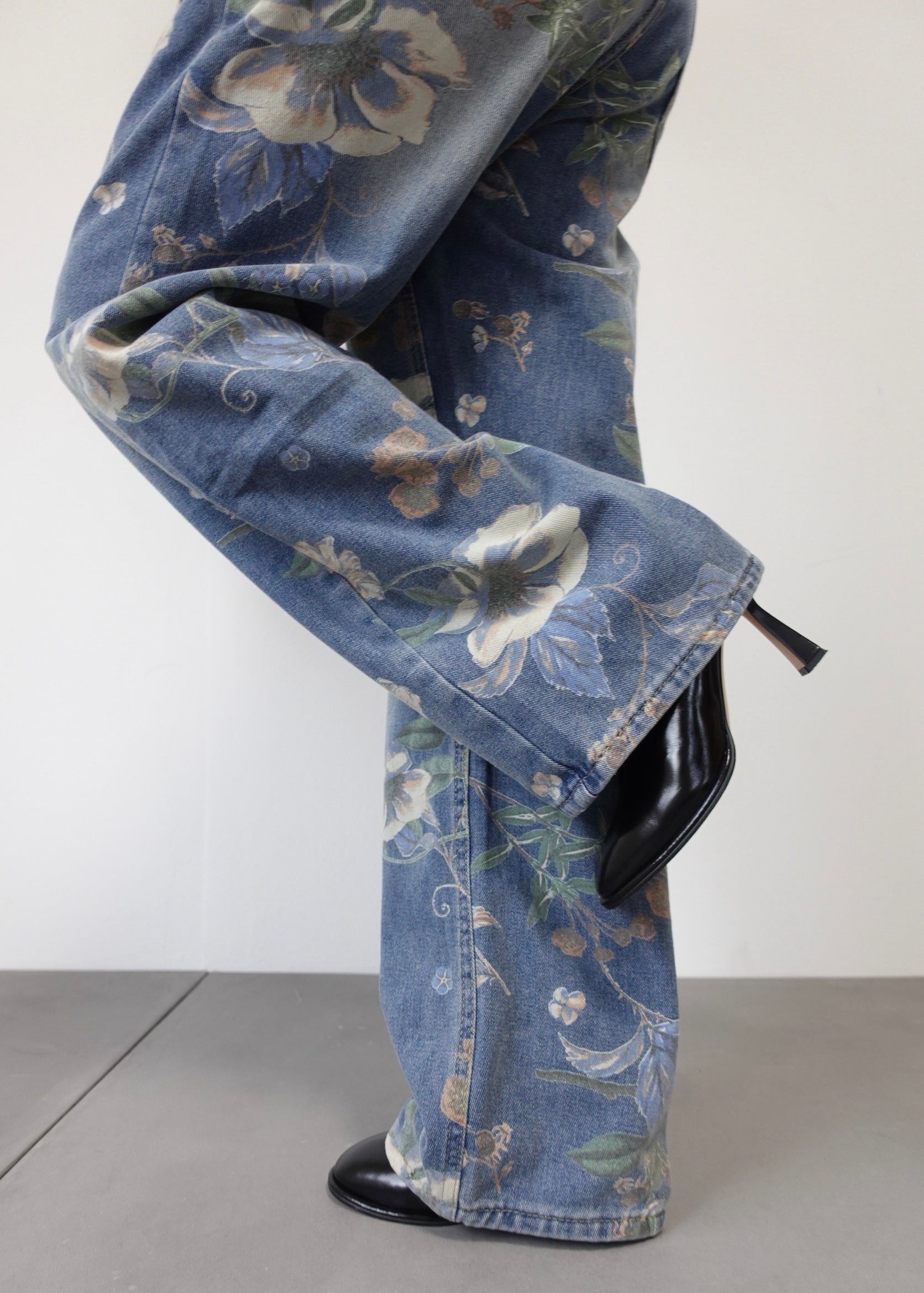 フラワープリントデニムパンツ – SH_KI