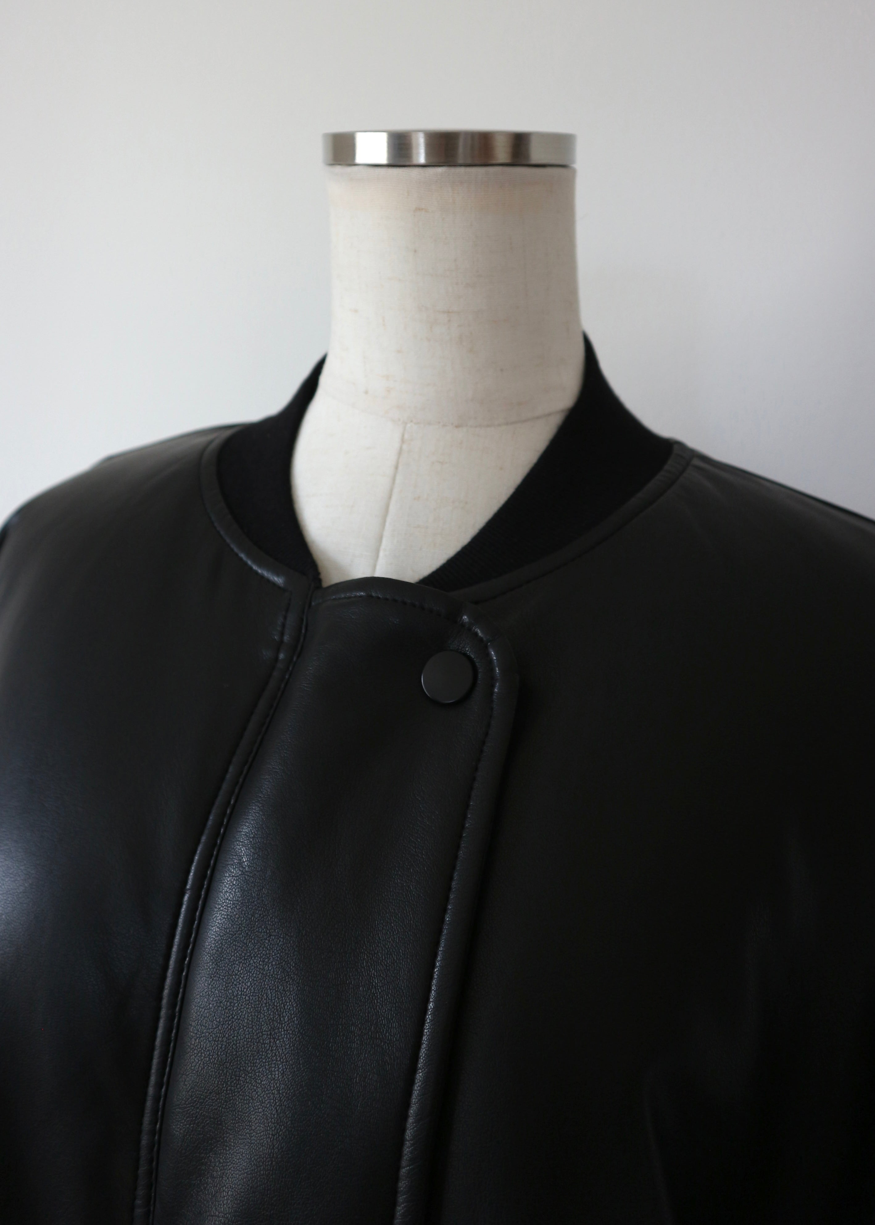 リバーシブルオーバーブルゾン-BLACK- – SH_KI