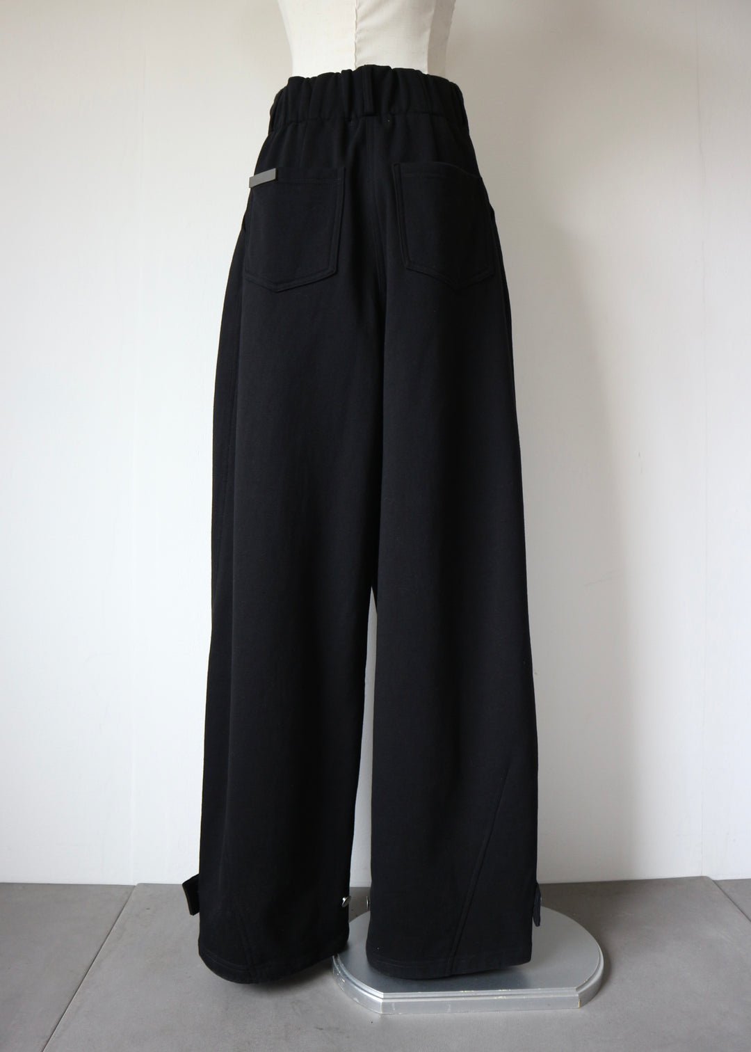 2WAYコクーンスウェットパンツ-BLACK-