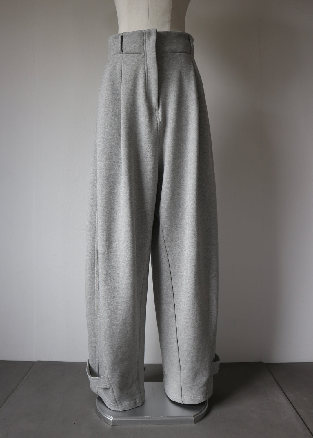 2WAYコクーンスウェットパンツ-GREY-