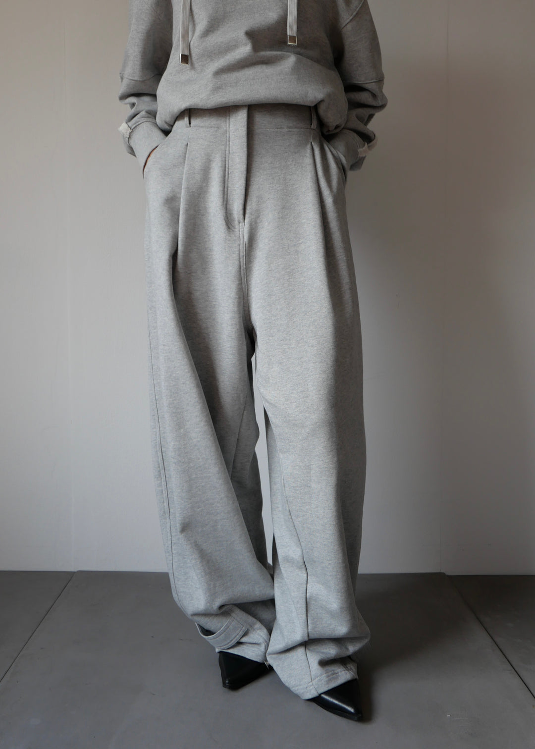 2WAYコクーンスウェットパンツ-GREY-