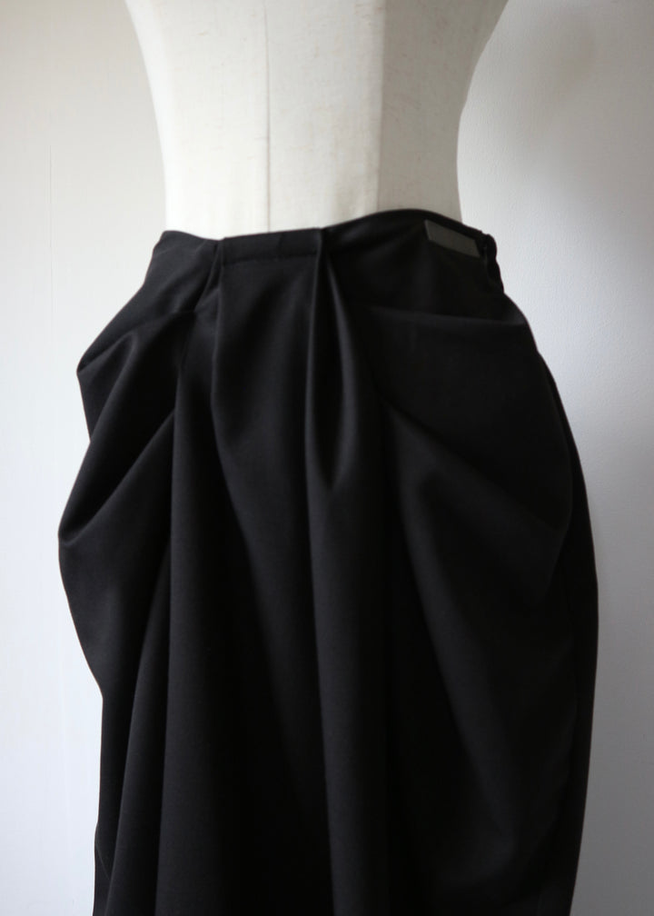 ドレープスラックスパンツ-BLACK-