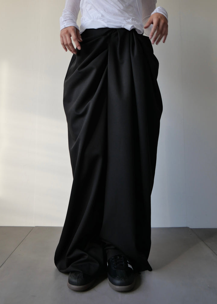 ドレープスラックスパンツ-BLACK-