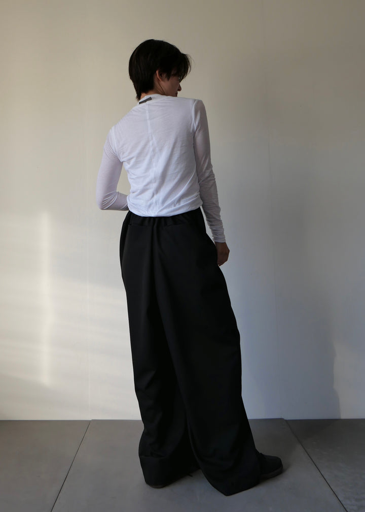 ドレープスラックスパンツ-BLACK-