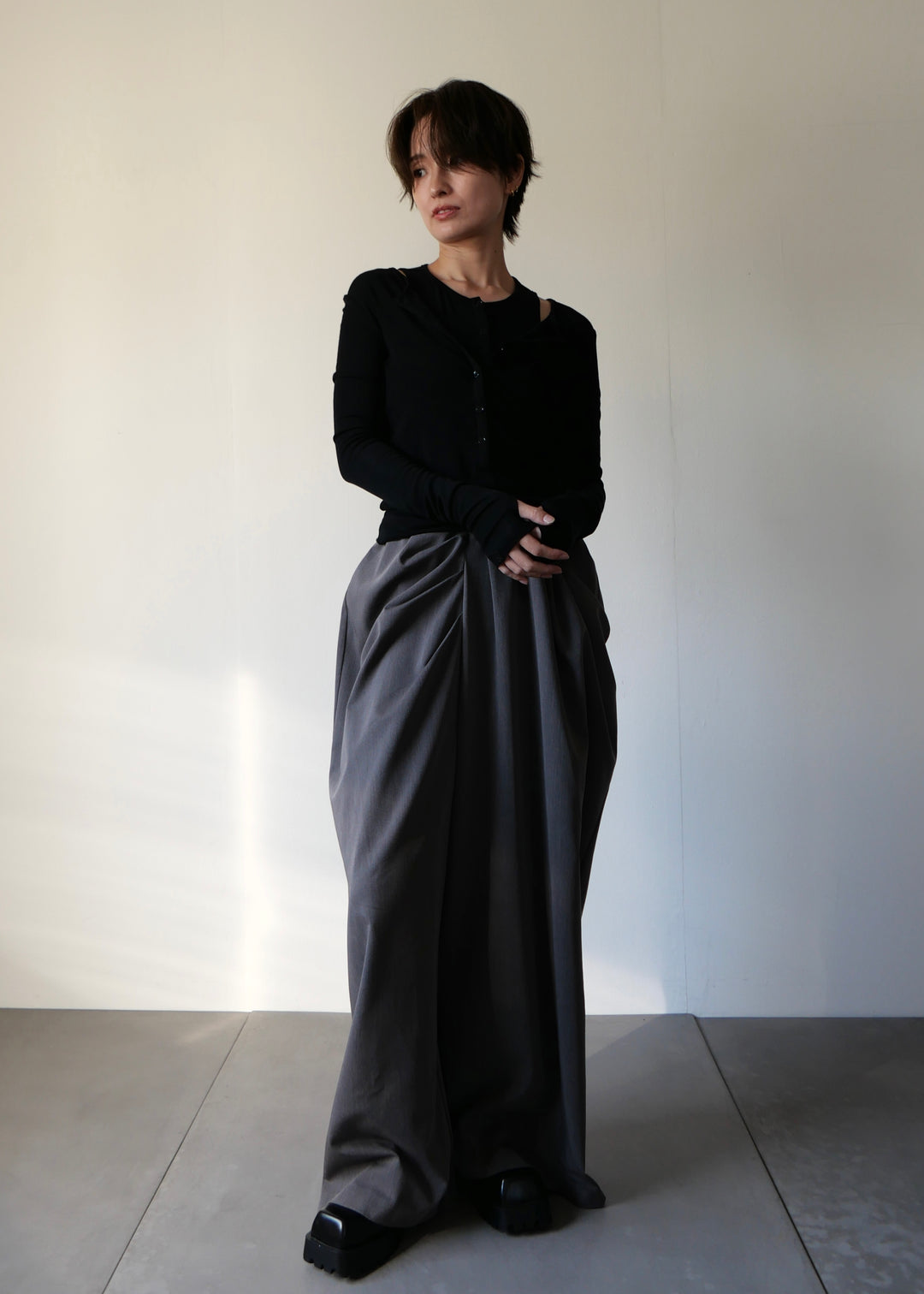 ドレープスラックスパンツ-GREY-