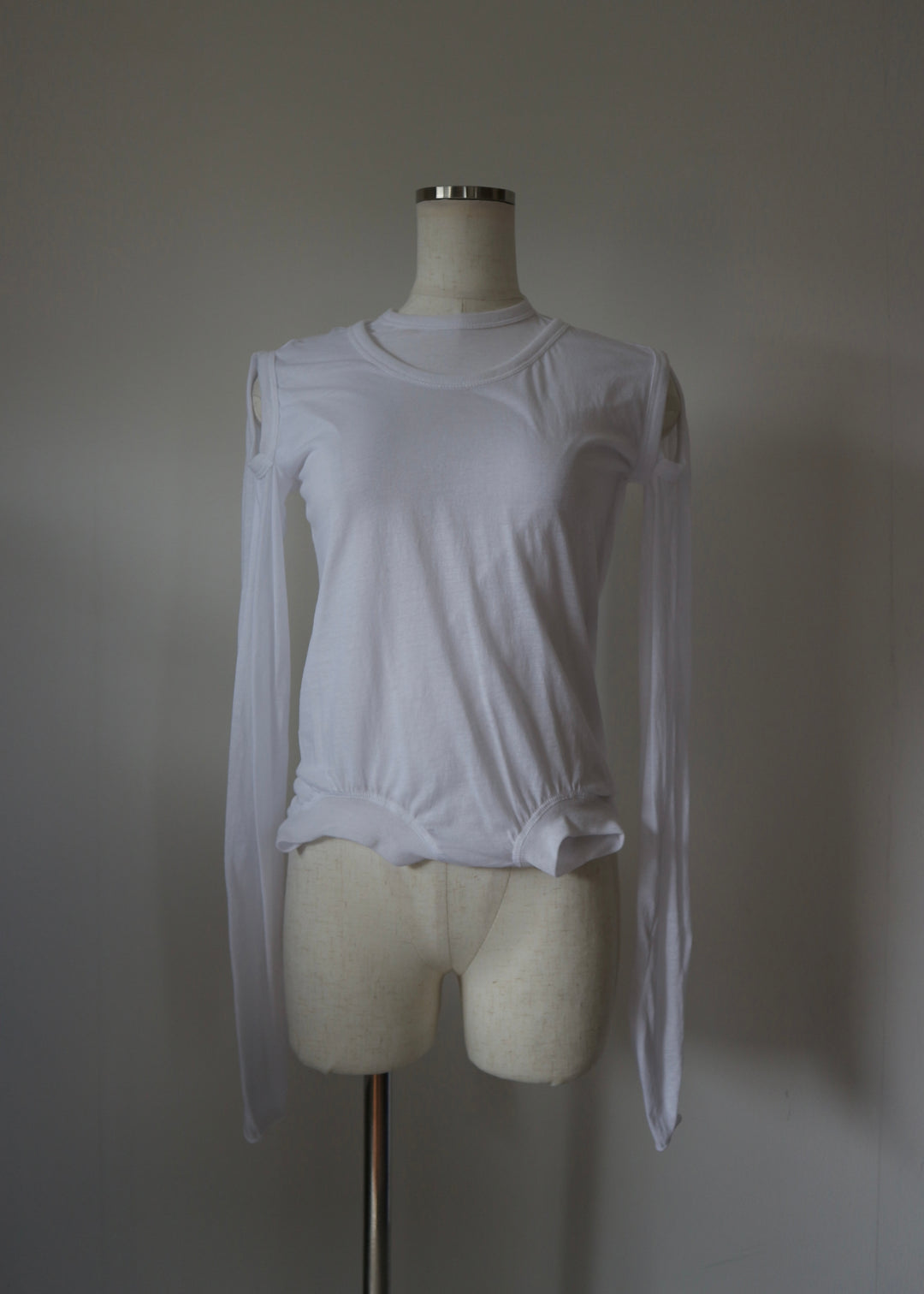 MANYWAYレイヤードトップス