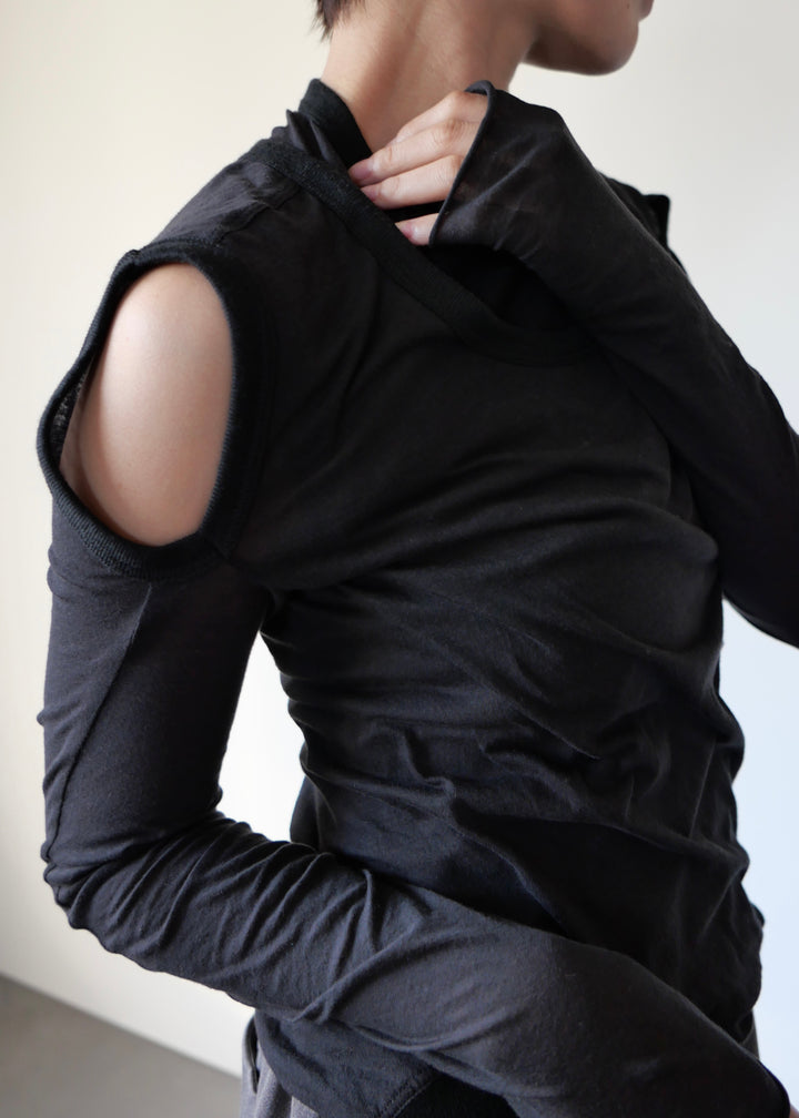 MANYWAYレイヤードトップス