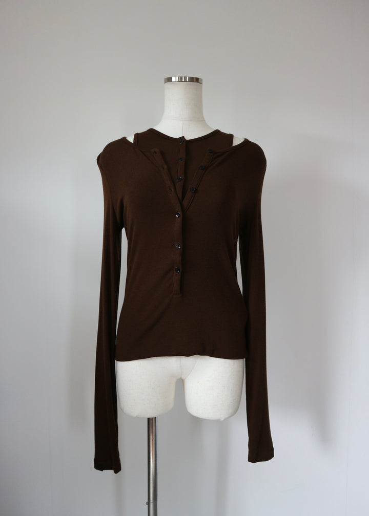 ヘンリーネックレイヤードトップス