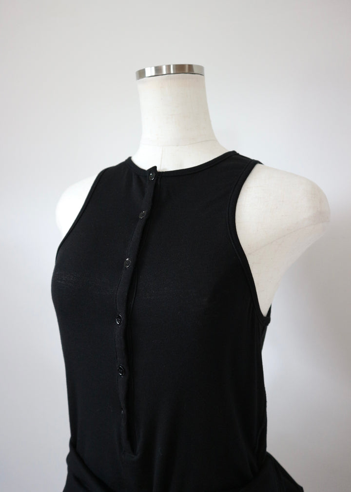 ヘンリーネックレイヤードトップス