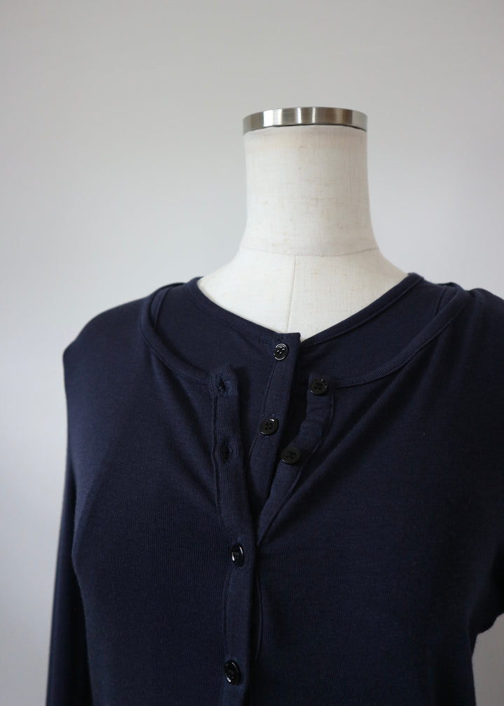 ヘンリーネックレイヤードトップス