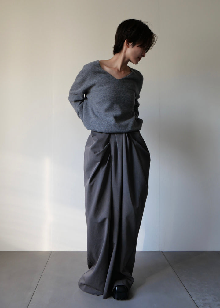 ベーシックVネックニットトップス