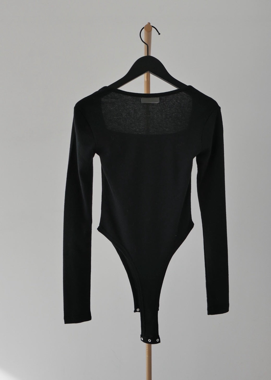 スクエアネックボディースーツ