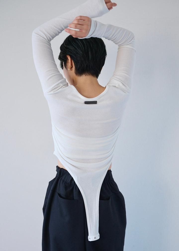 スクエアネックボディースーツ