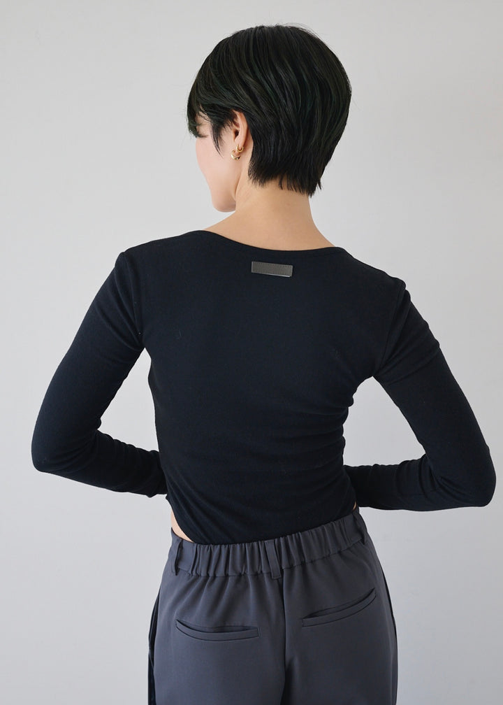 スクエアネックボディースーツ