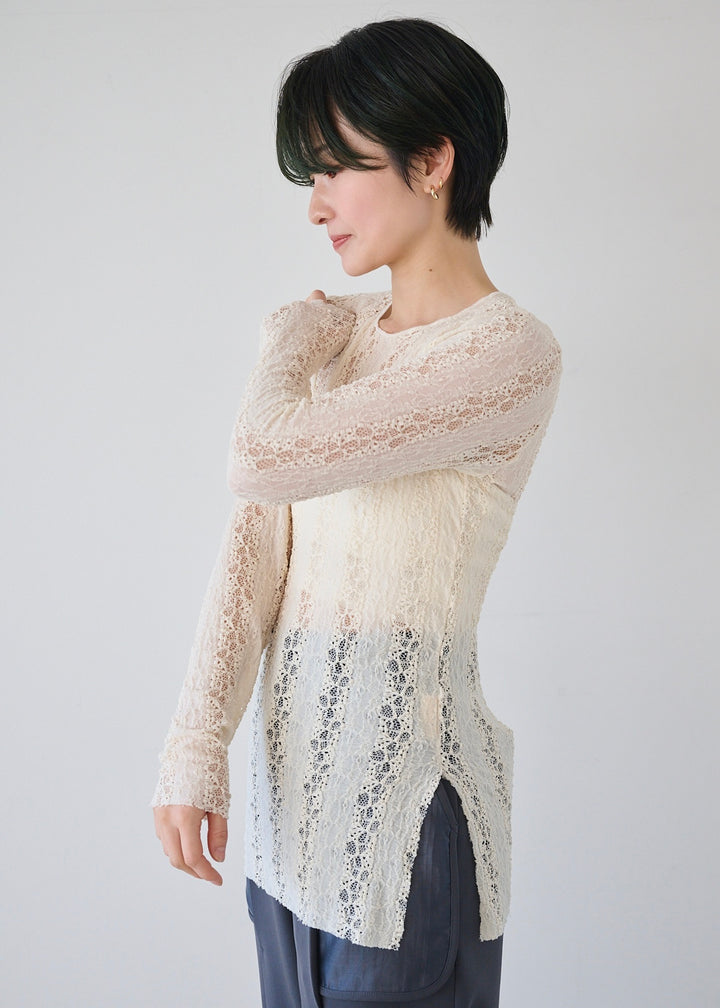 サイドスリットレーストップス