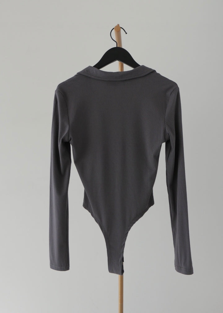 ポロボディースーツ