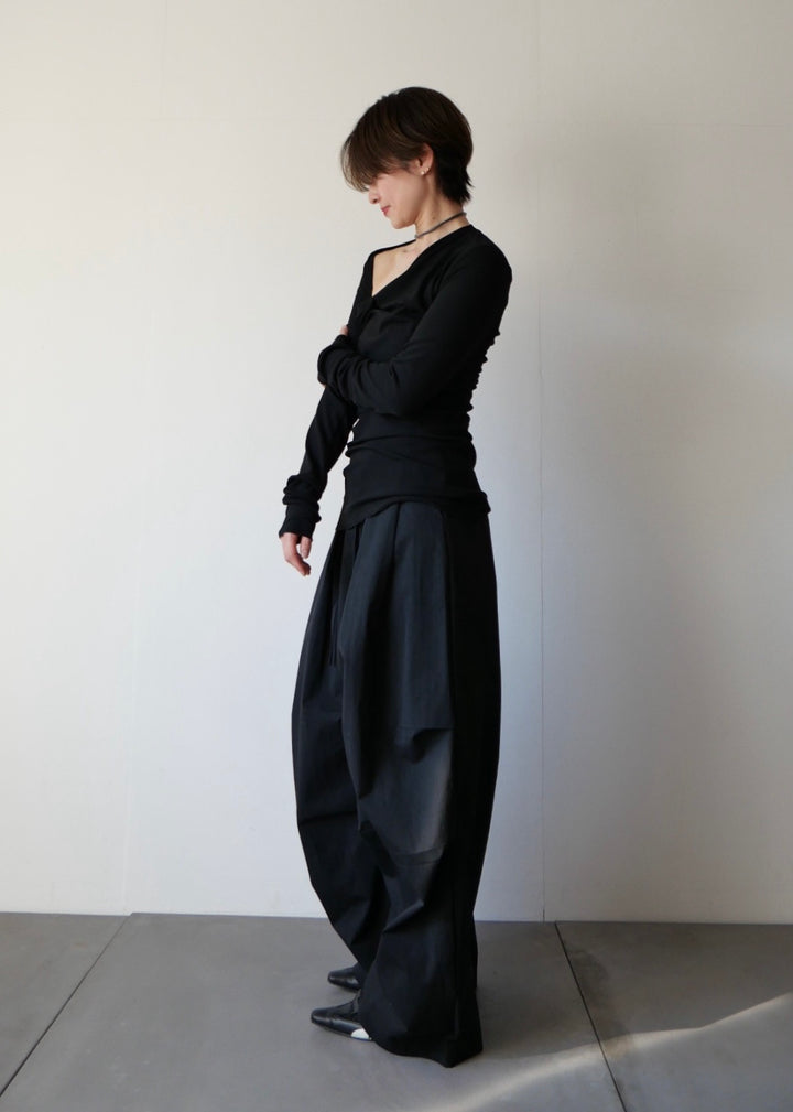 ドレープボリュームパンツ