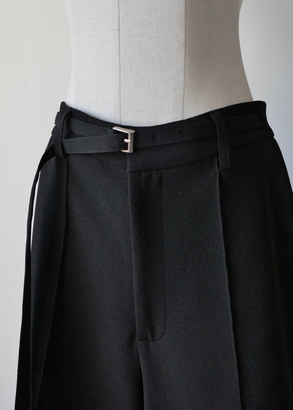 カットアウト2WAYパンツ_BLACK