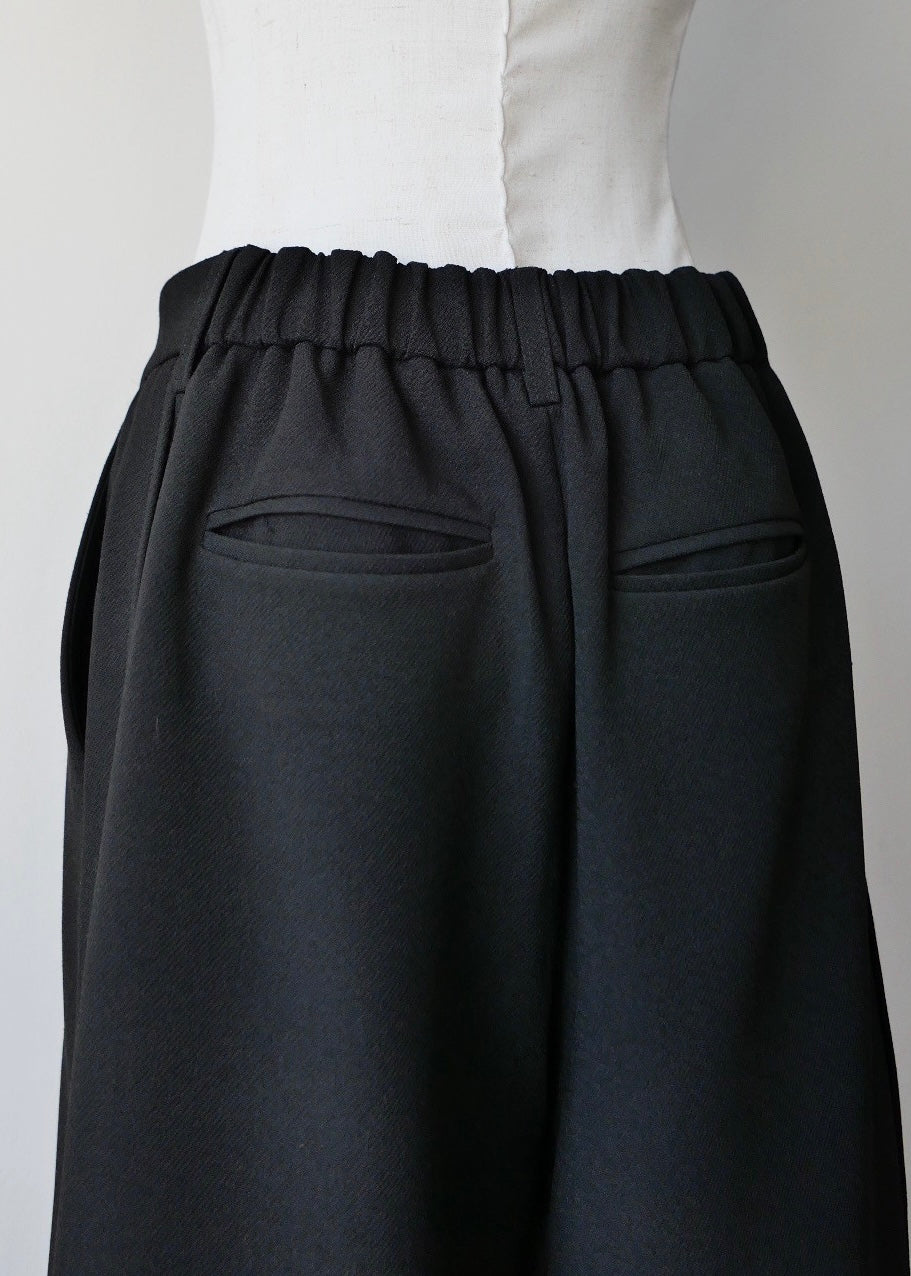 カットアウト2WAYパンツ_BLACK