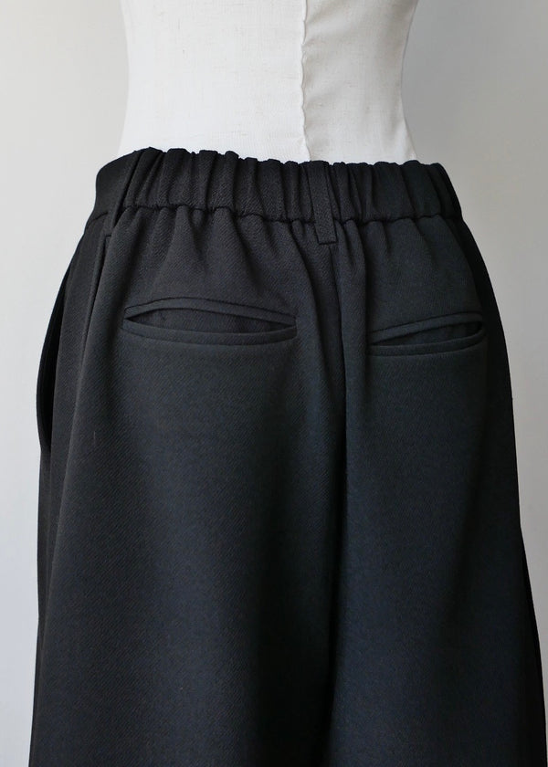 カットアウト2WAYパンツ_BLACK
