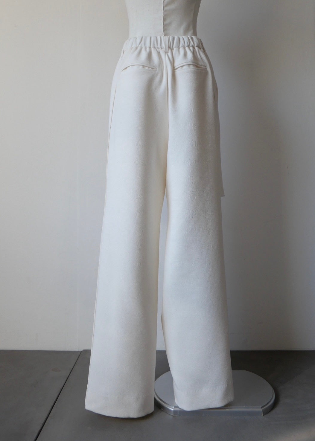 カットアウト2WAYパンツ_WHITE