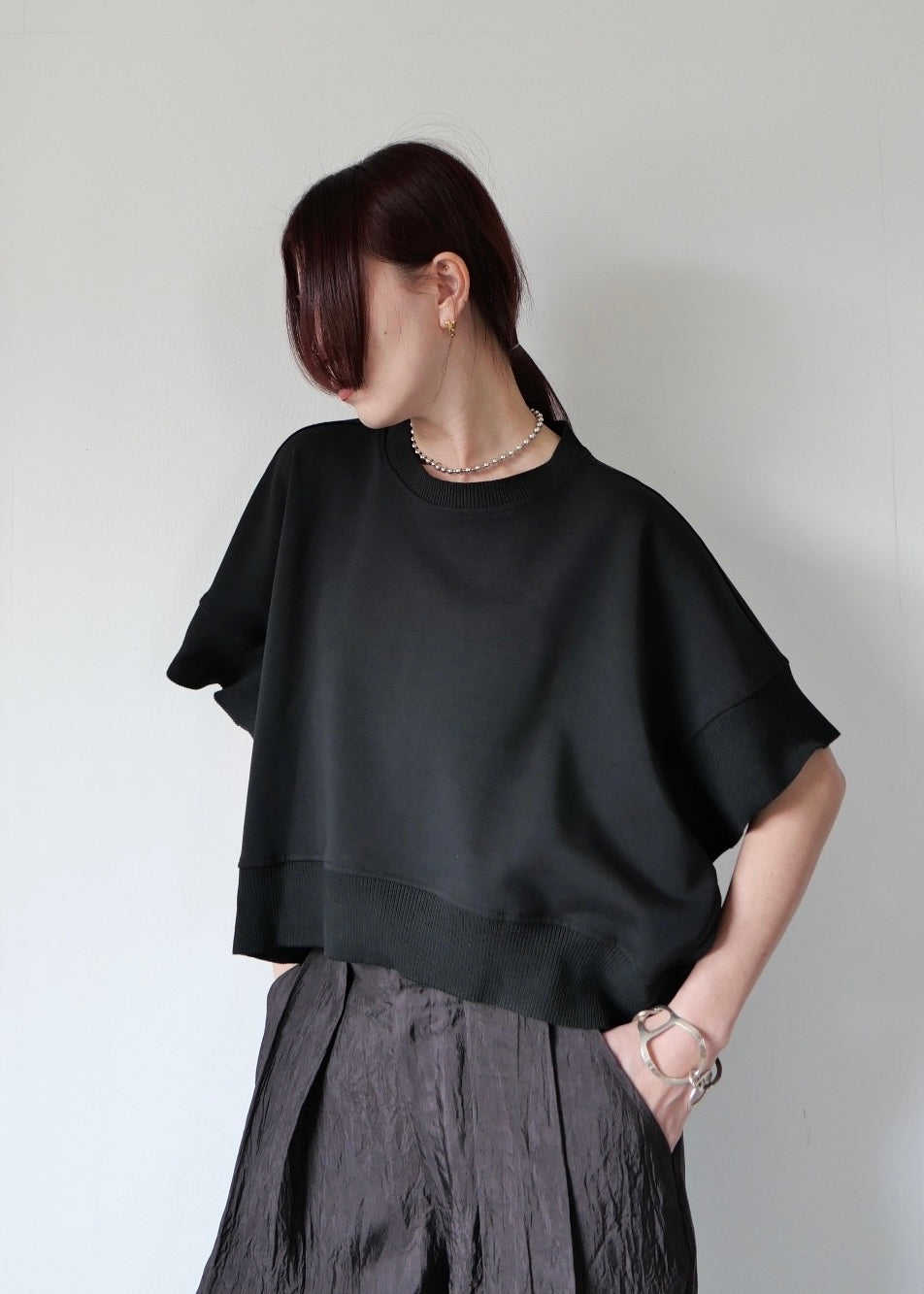 ショートスウェットトップス