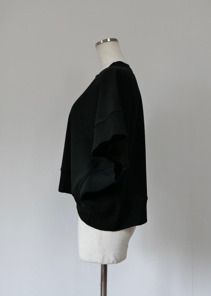 ショートスウェットトップス