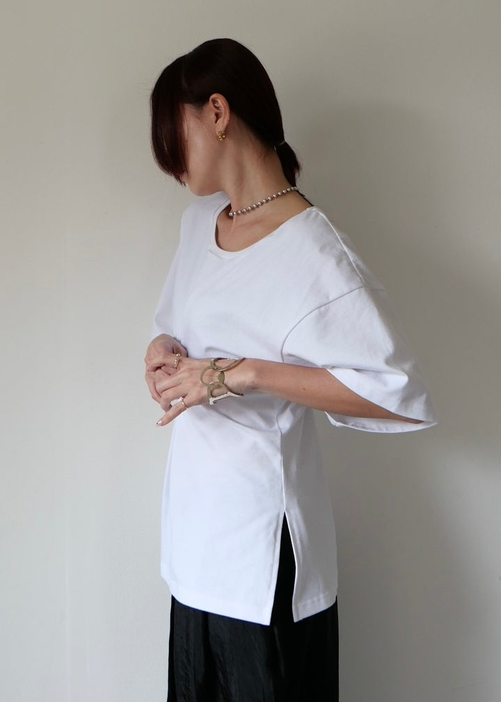 ウエストタックTシャツ