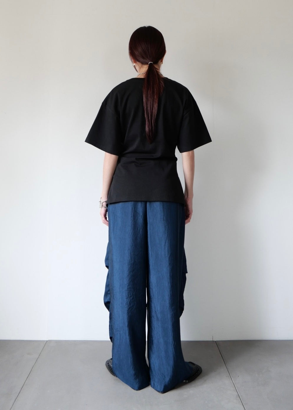 ウエストタックTシャツ