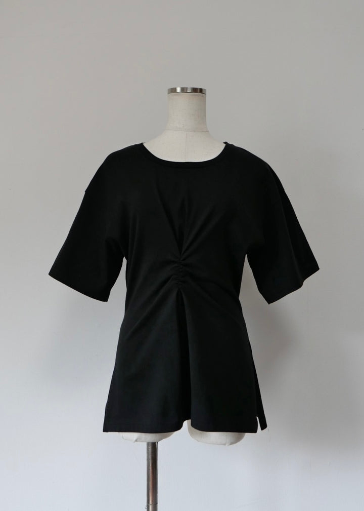 ウエストタックTシャツ