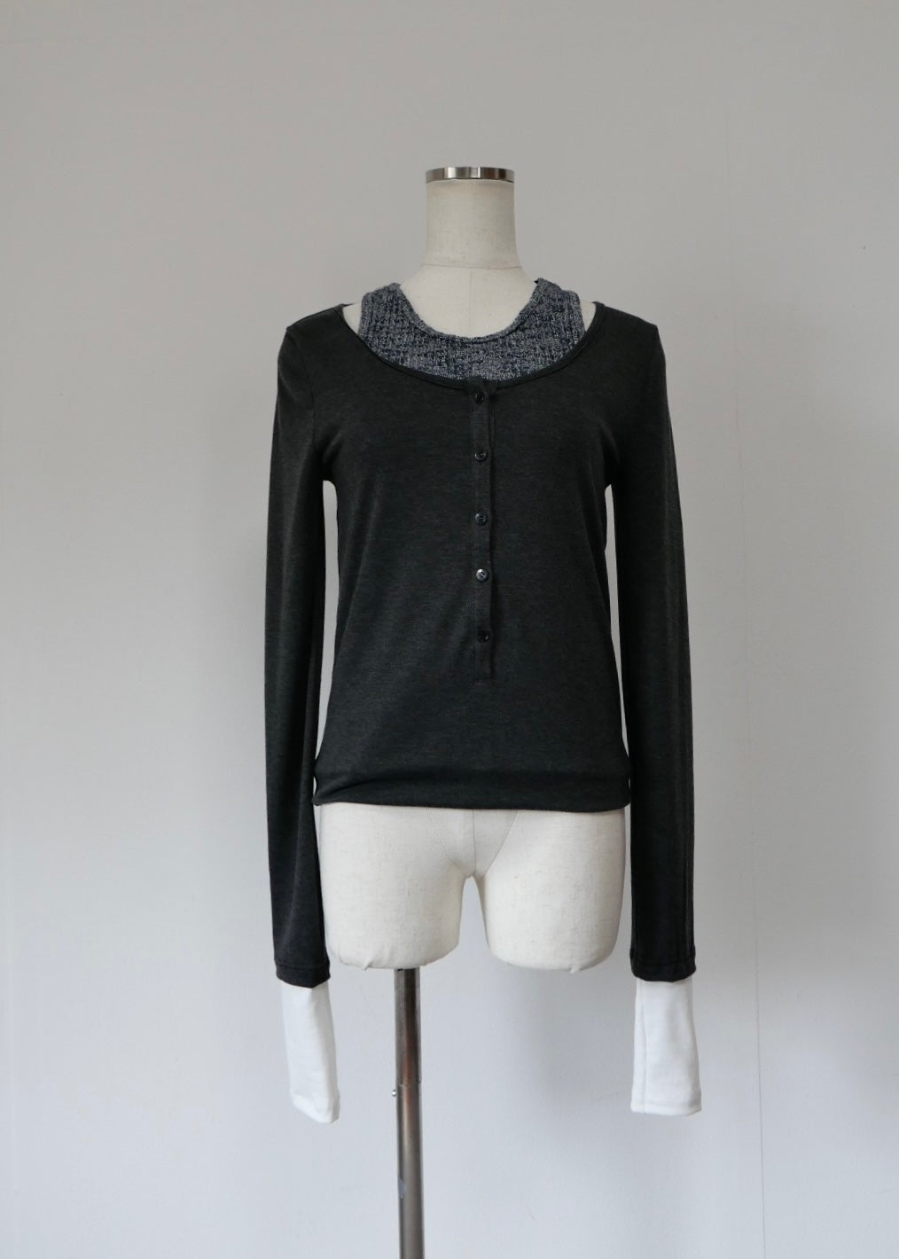 ミックスレイヤードトップス