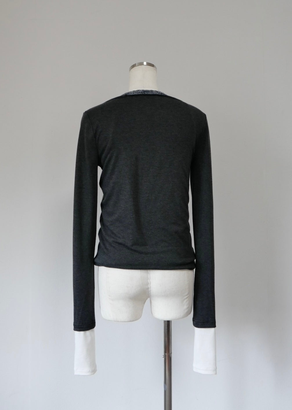 ミックスレイヤードトップス