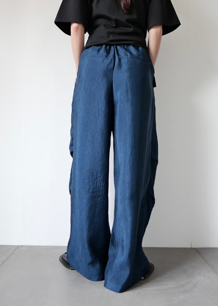 ドレープサテンワイドパンツ