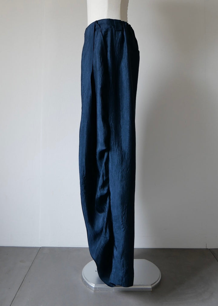 ドレープサテンワイドパンツ