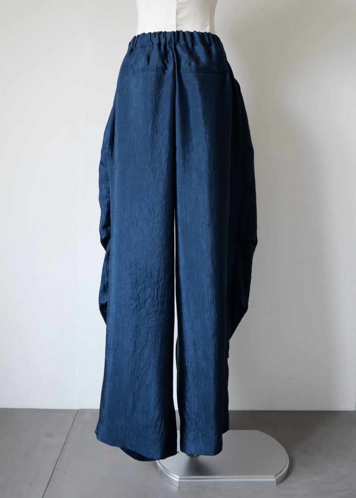 ドレープサテンワイドパンツ