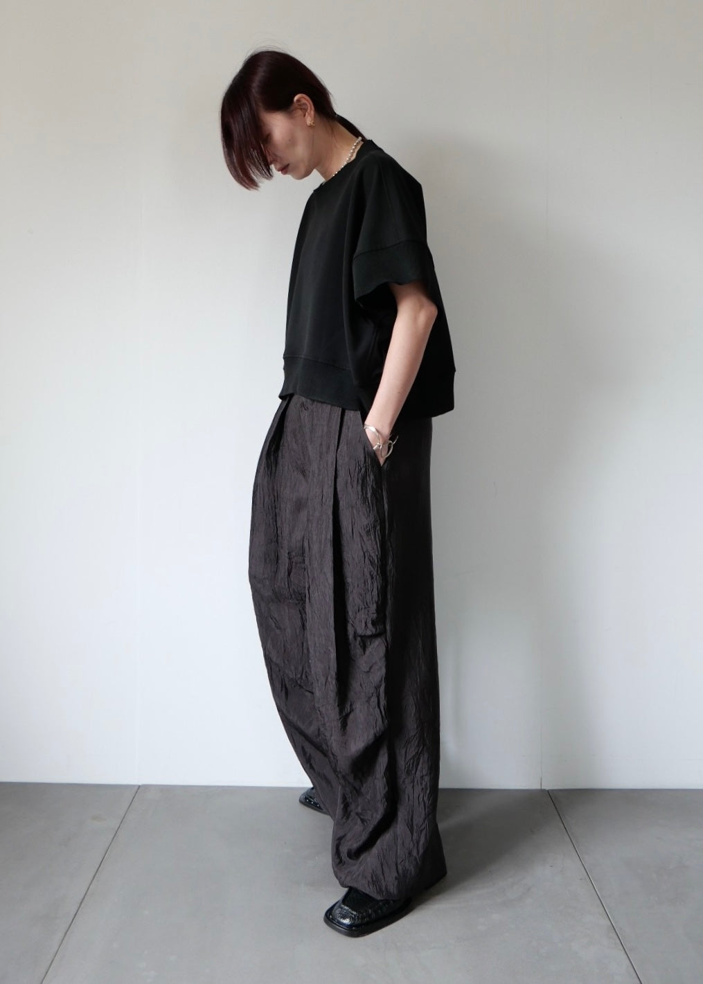ドレープサテンワイドパンツ