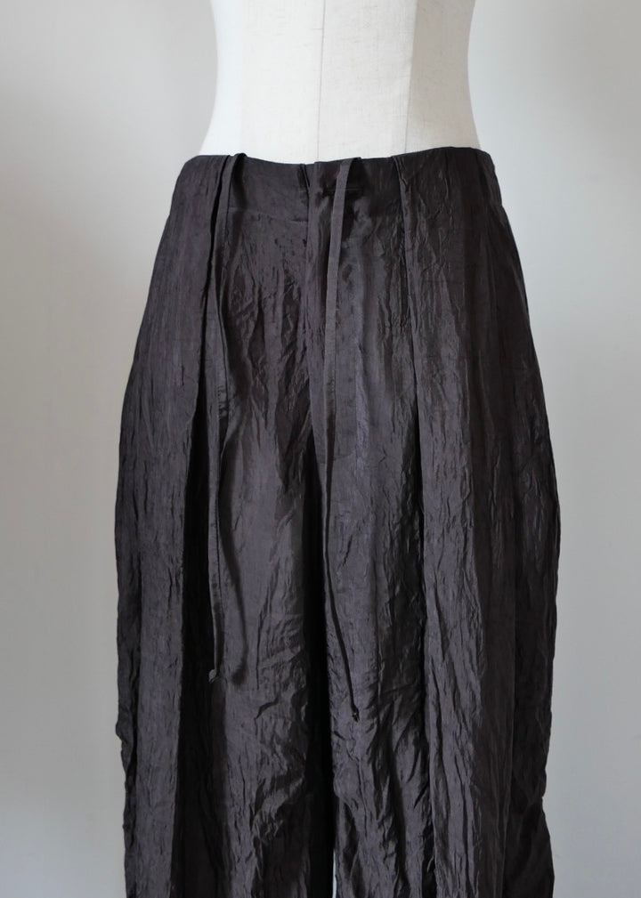 ドレープサテンワイドパンツ