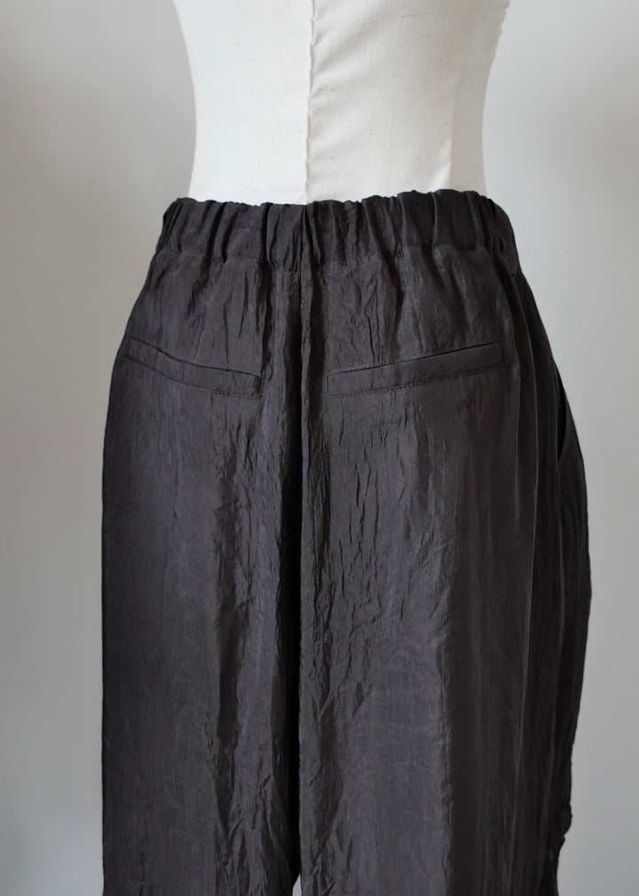 ドレープサテンワイドパンツ