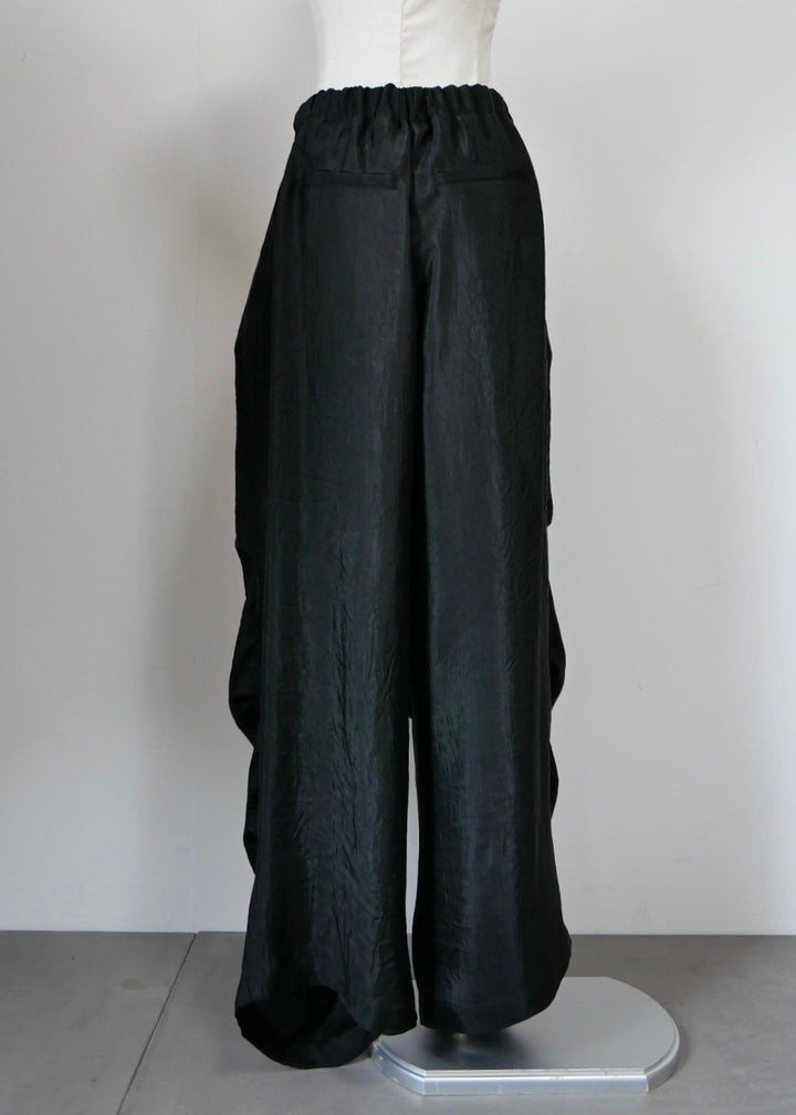 ドレープサテンワイドパンツ