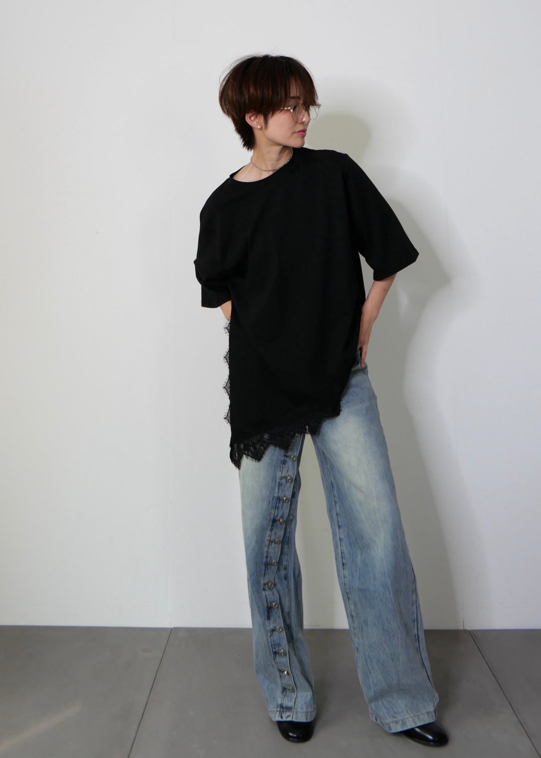 アシンメトリーレースTシャツ