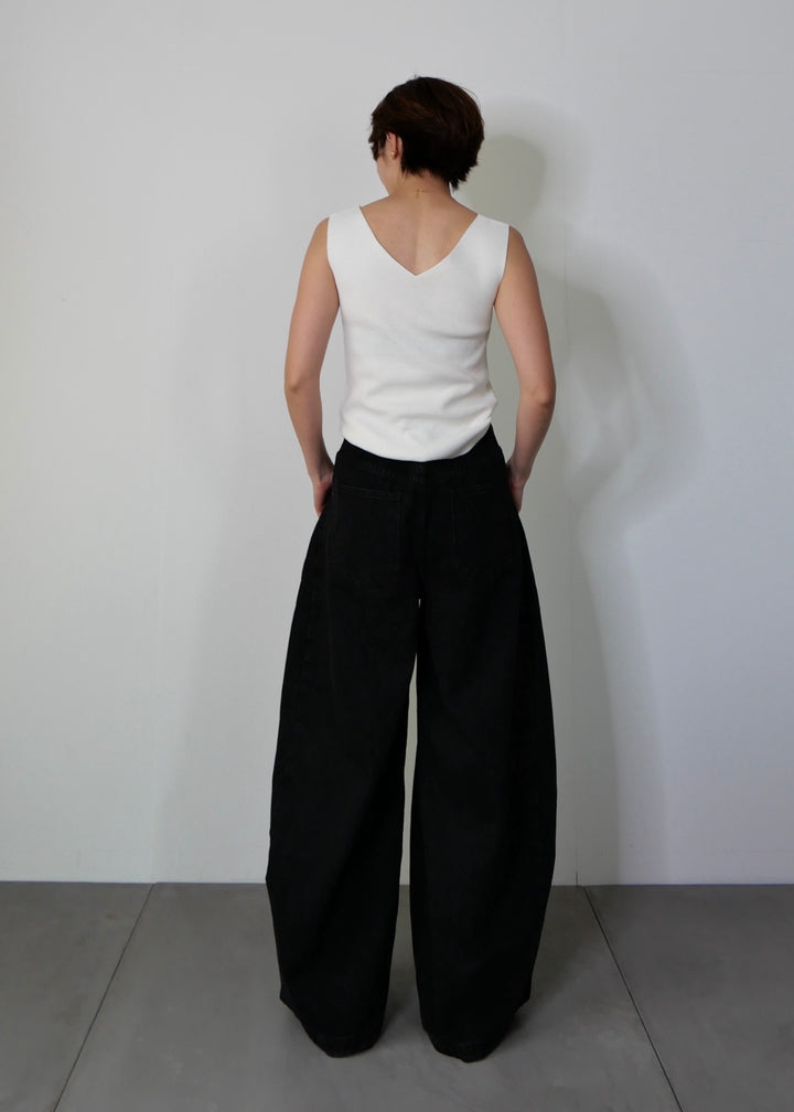 バルーンワイドデニムパンツ