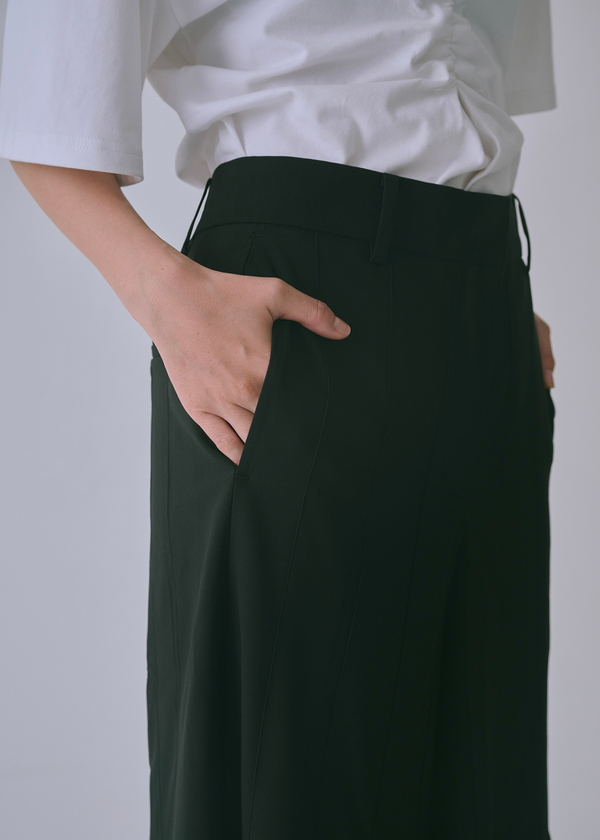 プリーツフレアパンツ