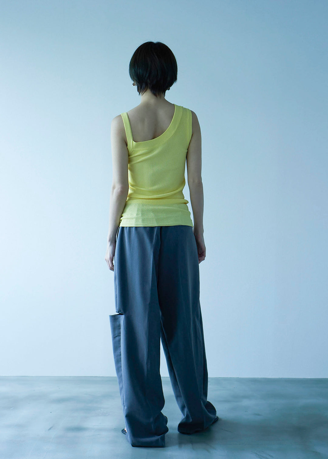アシンメトリーニットタンクトップ